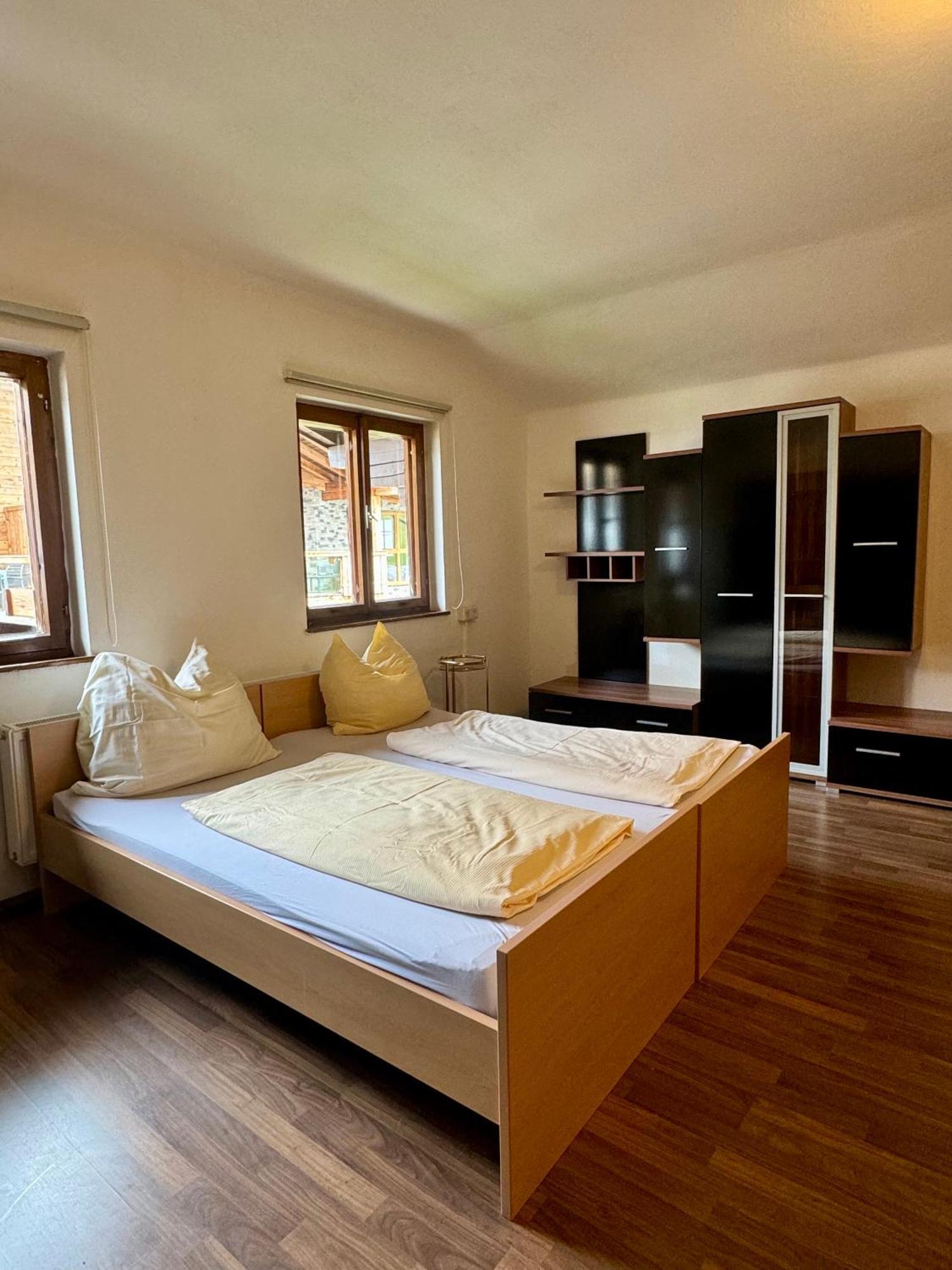 Skill Mountain Lodge - Ski Und Bike Hostel Im Sommer Mit Joker Card ซาลบาคฮินเทอร์เกลมม์ ห้อง รูปภาพ