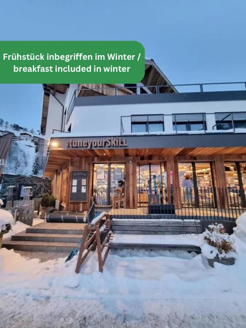 Skill Mountain Lodge - Ski Und Bike Hostel Im Sommer Mit Joker Card ซาลบาคฮินเทอร์เกลมม์ ภายนอก รูปภาพ